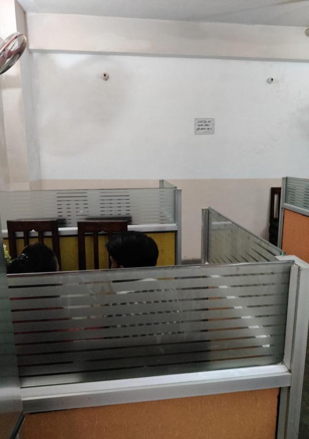 Hotel Krishan Kanhiya Jaunpur Exterior foto