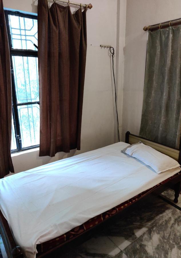 Hotel Krishan Kanhiya Jaunpur Exterior foto